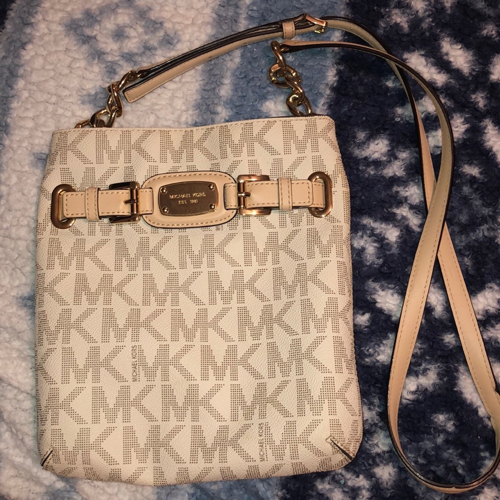 Michael Kors Cross Body Bag